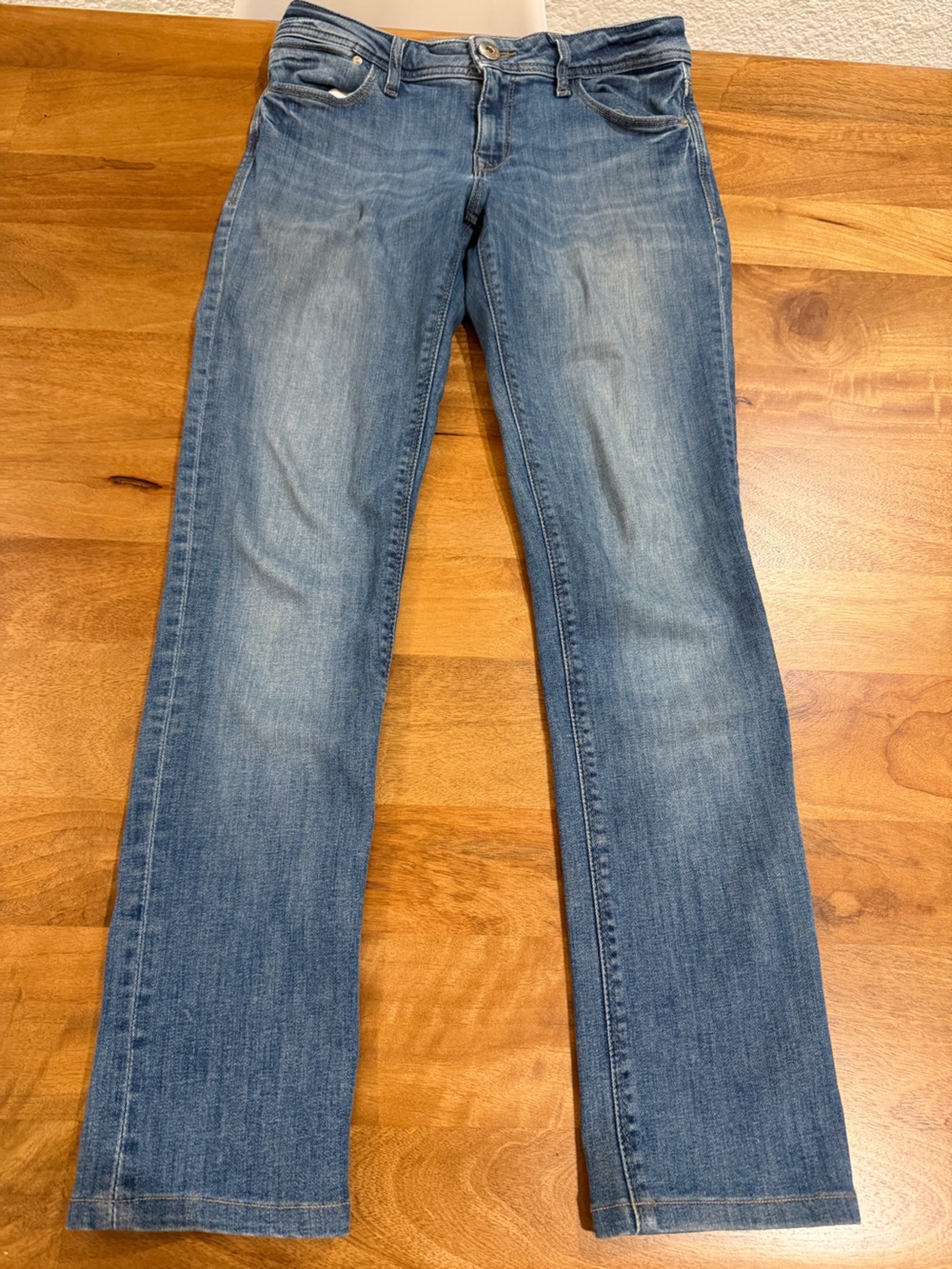 DL1961 ‘Coco’ Curvy Straight Romeo Ankle Jeans Medium Wash Size 26 (27” inseam)